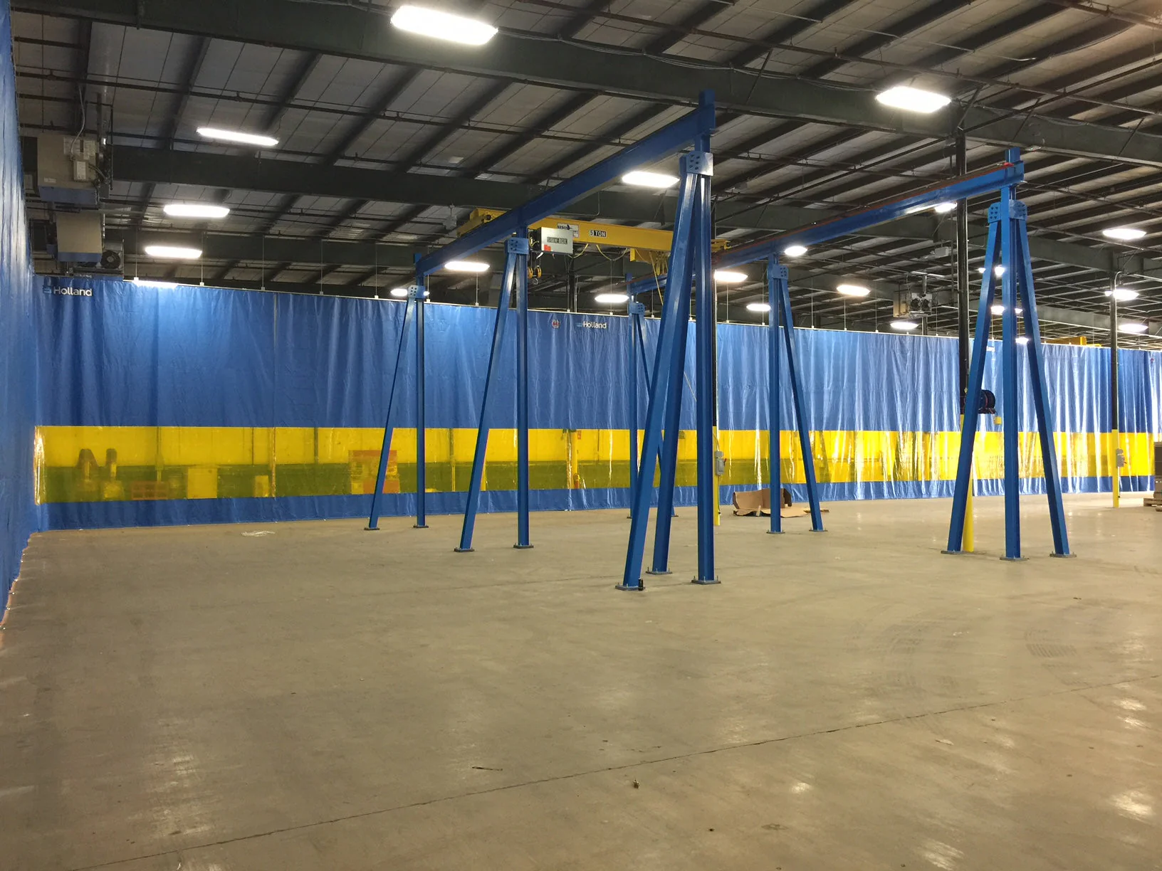 Hanging Welding Curtains - Image 4